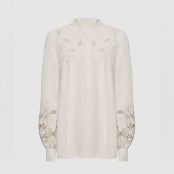 ✨NWT✨ Reiss Floral Embroidered Button Down Blouse with Cut-Out Details Cream - 4 - Picture 6 of 16